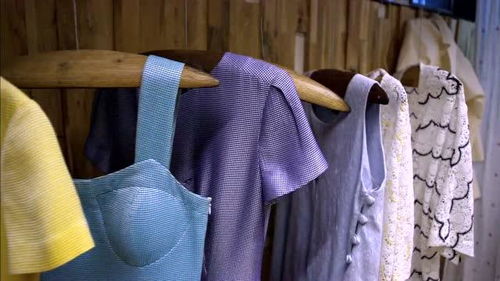 服裝 中國(guó)互聯(lián)網(wǎng)消費(fèi)的領(lǐng)跑者與時(shí)尚前沿的塑造者